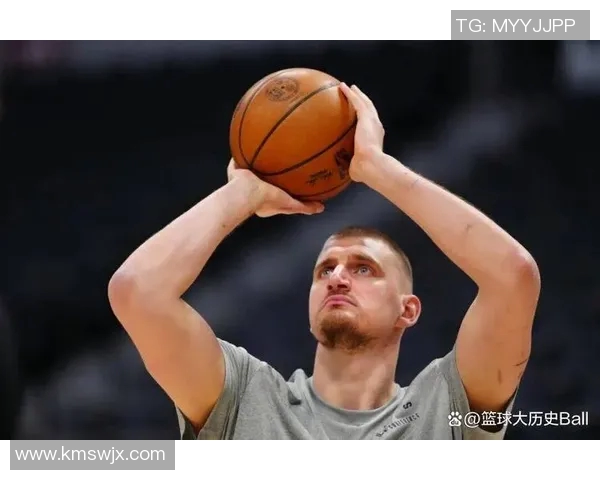 约基奇创历史新高三双数据掘金稳居西部第一荣耀时刻 约基奇创历史新高三双数据掘金稳居西部第一荣耀时刻