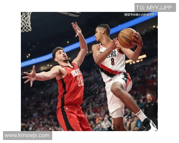 2017年NBA季后赛开拓者与火箭的激烈对决回顾与分析