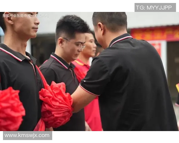 张继科与解放军的对决：体育精神与军人意志的碰撞与交融